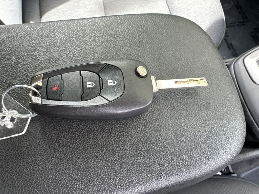 Thumbnail: 2025 Chevrolet Trax - 28