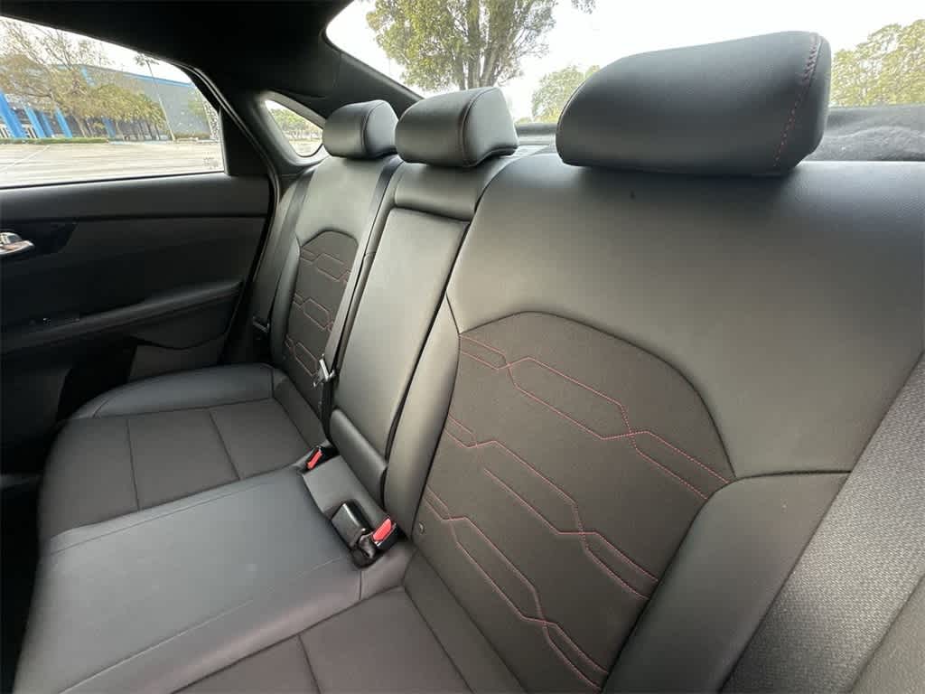 Thumbnail: 2023 Kia Forte - 22