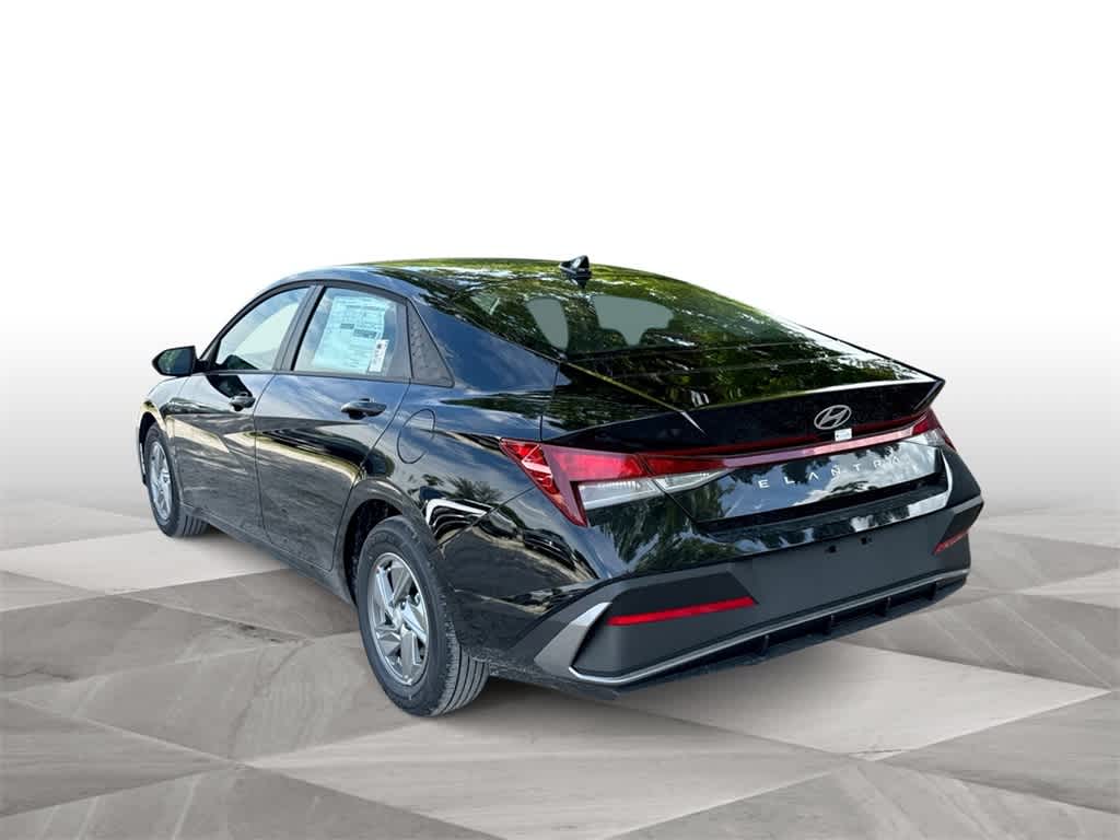 Thumbnail: 2025 Hyundai Elantra - 6