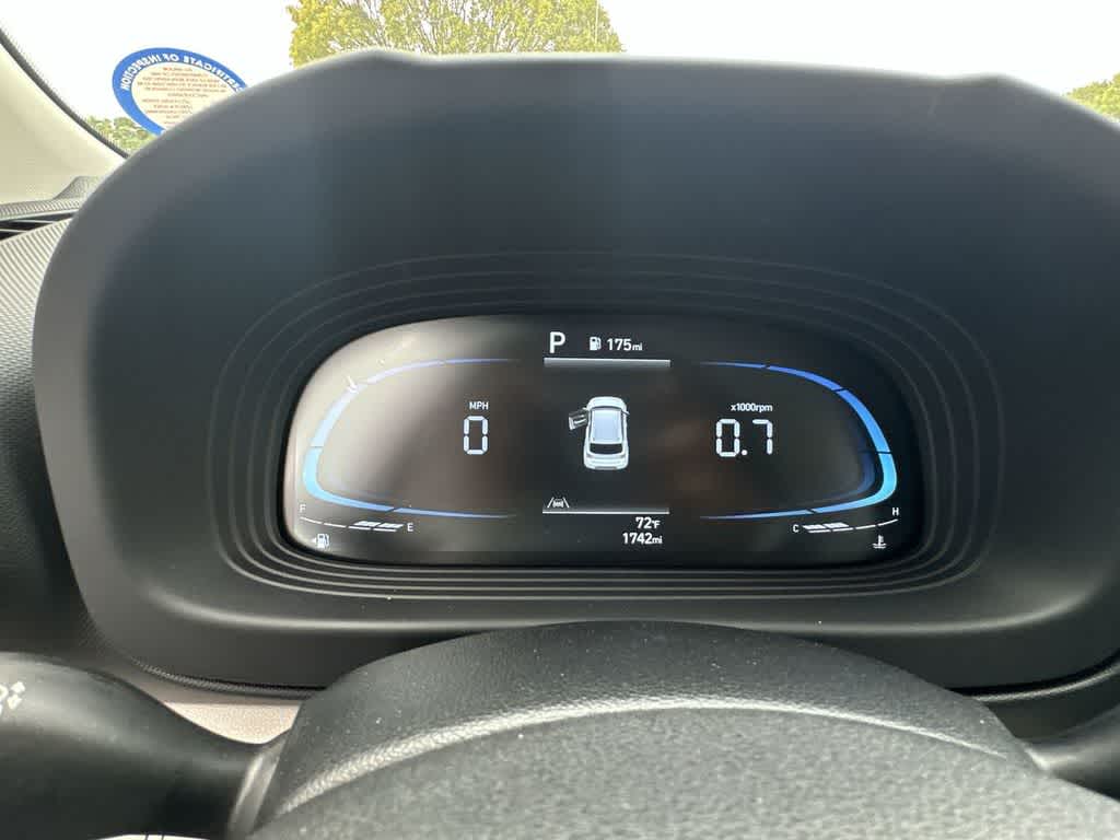 Thumbnail: 2025 Hyundai Venue - 16