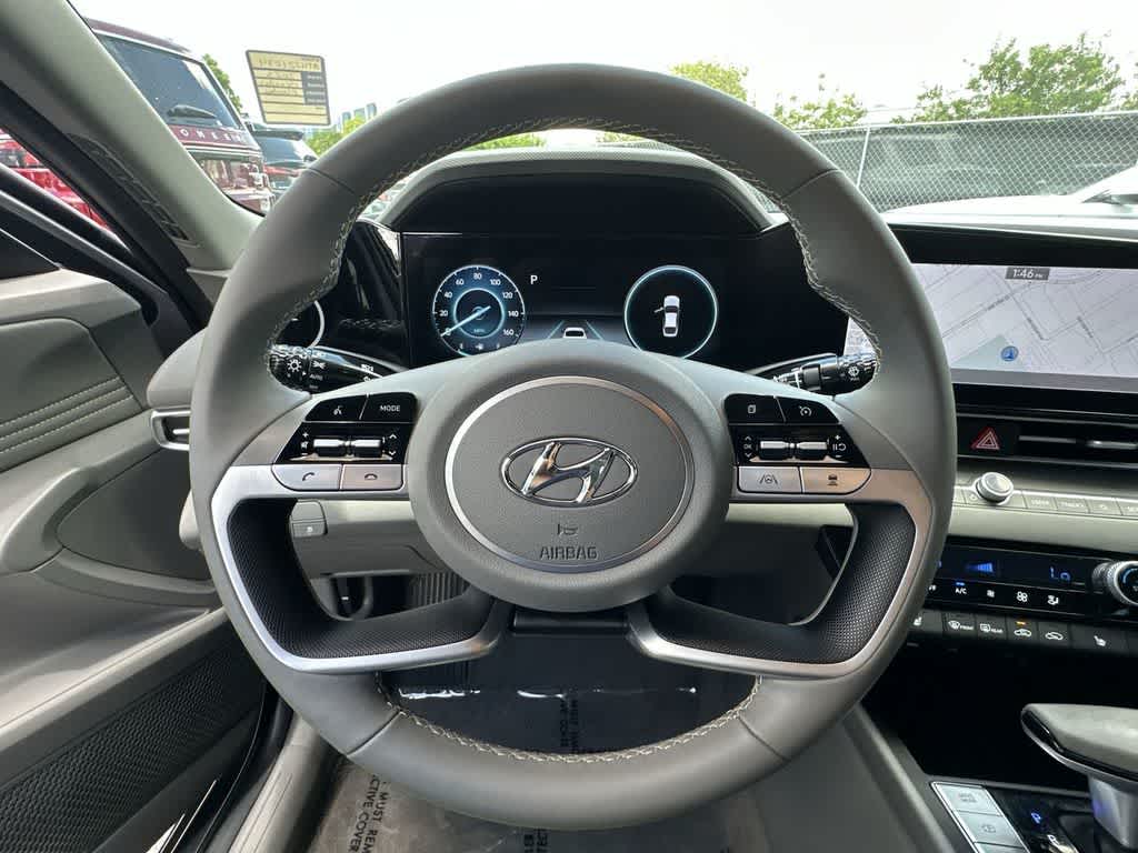 Thumbnail: 2023 Hyundai Elantra - 22