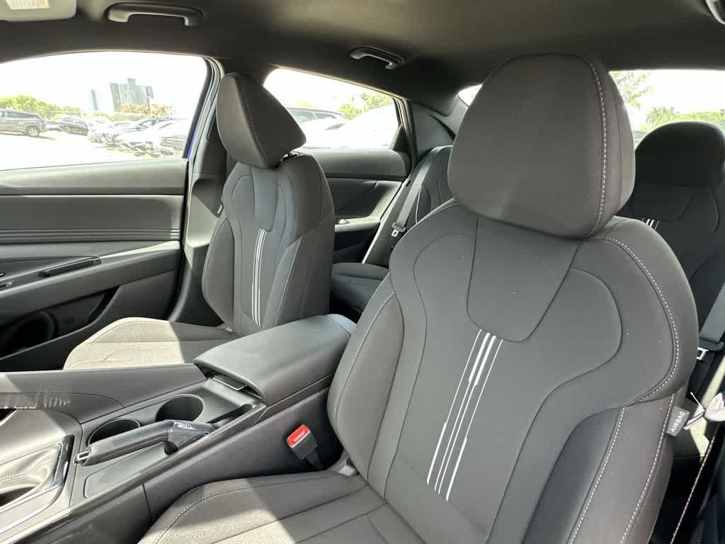 Thumbnail: 2026 Hyundai Elantra - 18