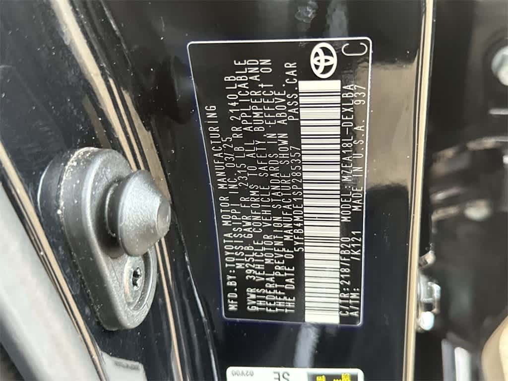 Thumbnail: 2025 Toyota Corolla - 29