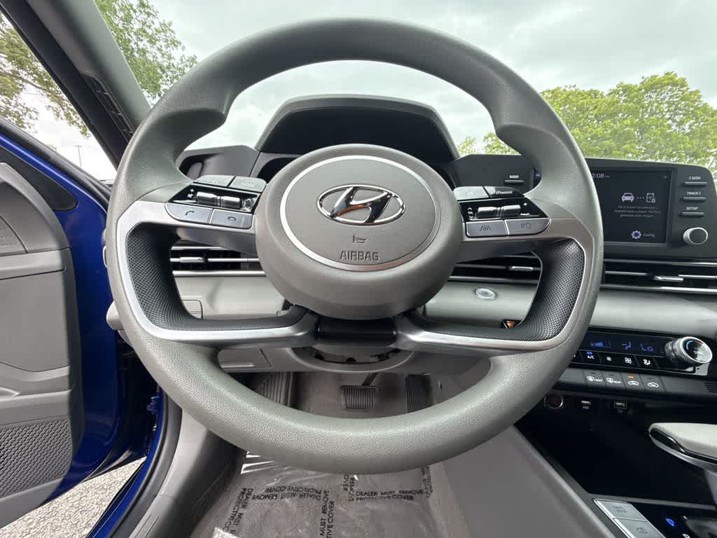 Thumbnail: 2023 Hyundai Elantra - 15