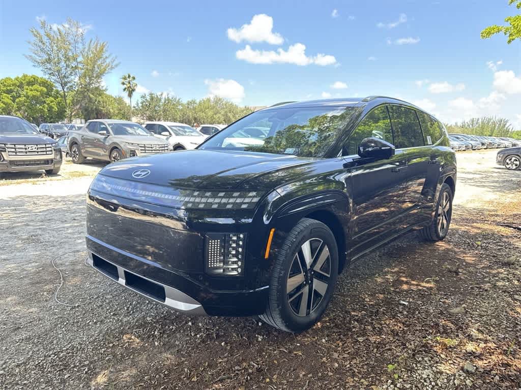 2026 Hyundai Ioniq SEL 4
