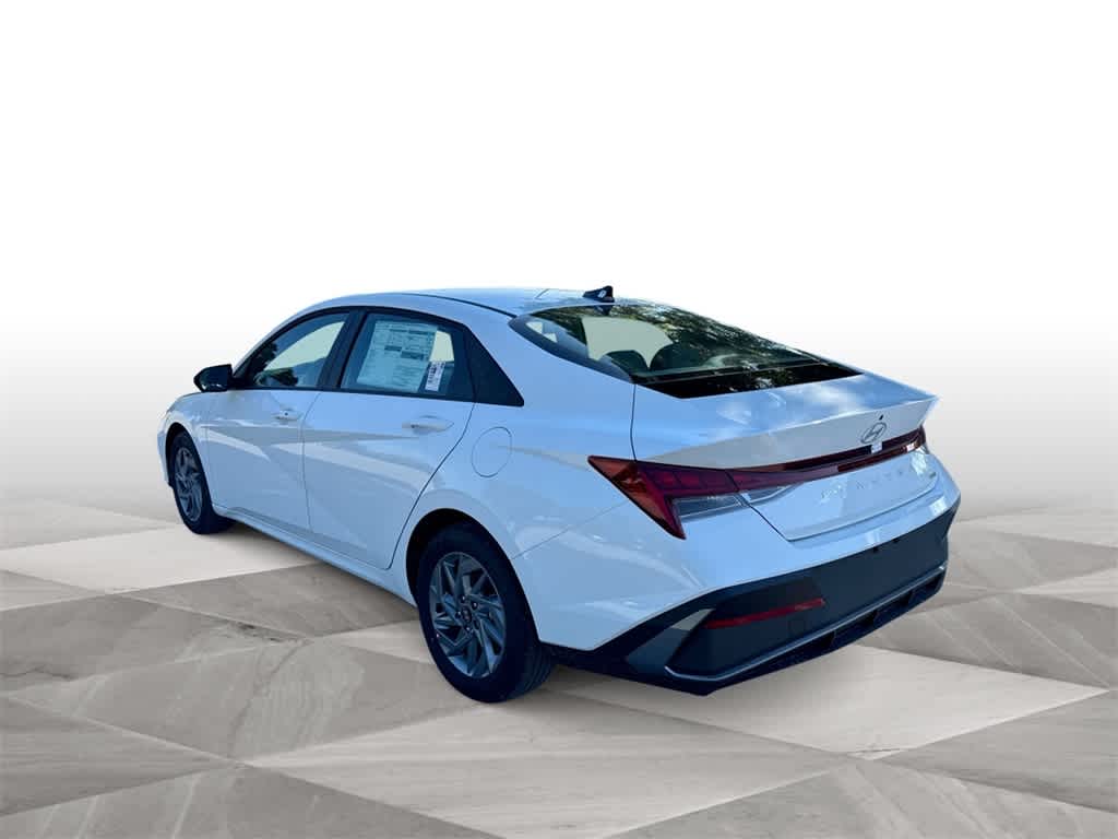 Thumbnail: 2025 Hyundai Elantra - 6
