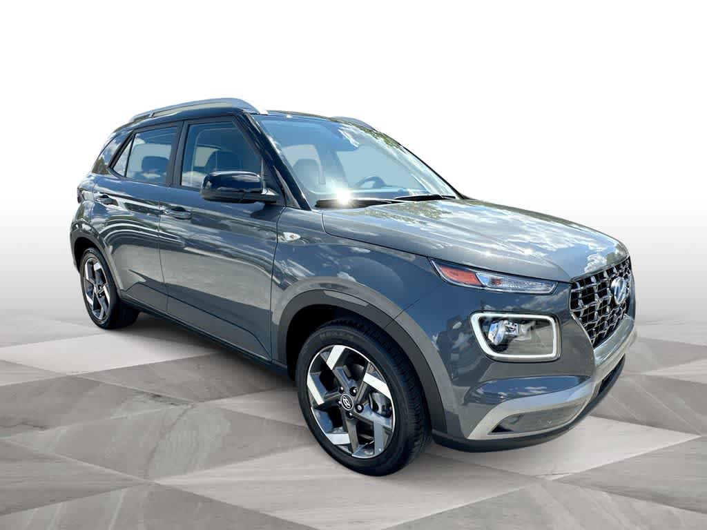 Thumbnail: 2025 Hyundai Venue - 2