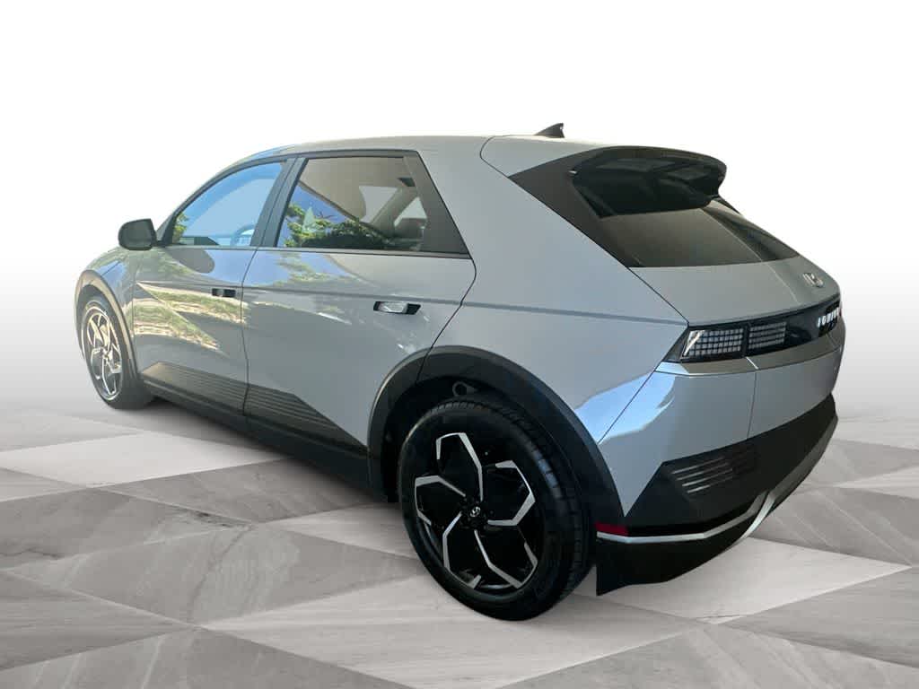 Thumbnail: 2023 Hyundai Ioniq 5 - 6