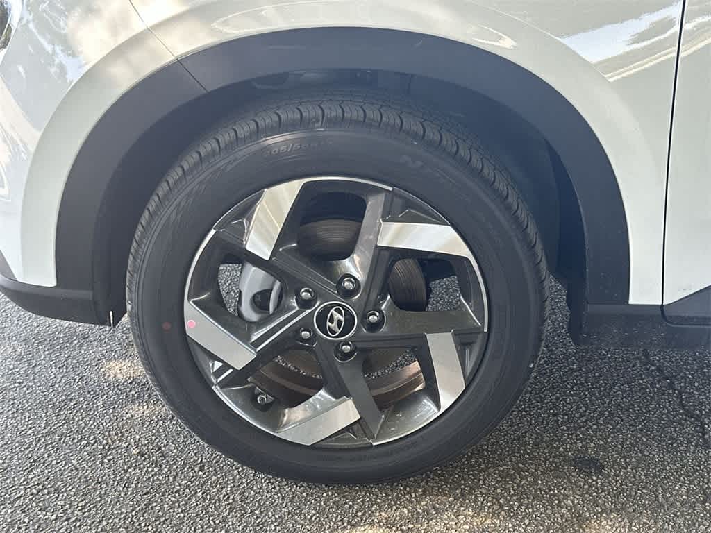 Thumbnail: 2025 Hyundai Venue - 11