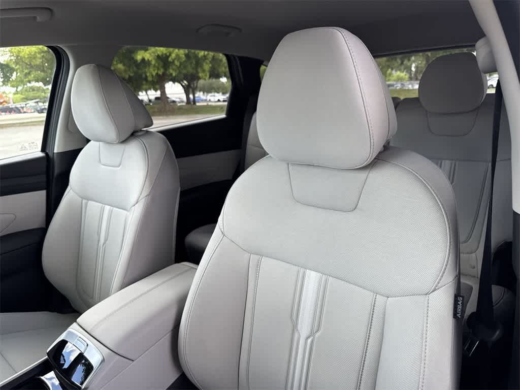 Thumbnail: 2026 Hyundai Tucson - 14