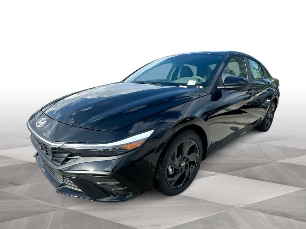 Thumbnail: 2026 Hyundai Elantra - 4