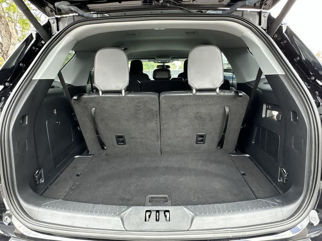 Thumbnail: 2022 Ford Explorer - 25