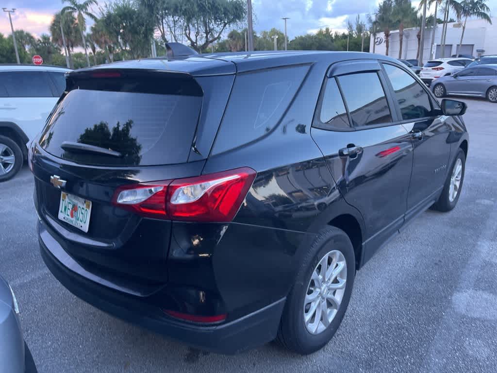 Thumbnail: 2021 Chevrolet Equinox - 4