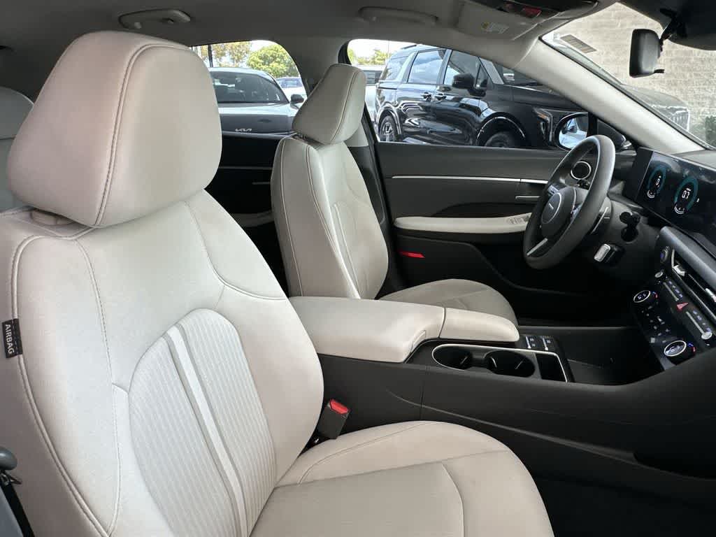 Thumbnail: 2024 Hyundai Sonata - 27