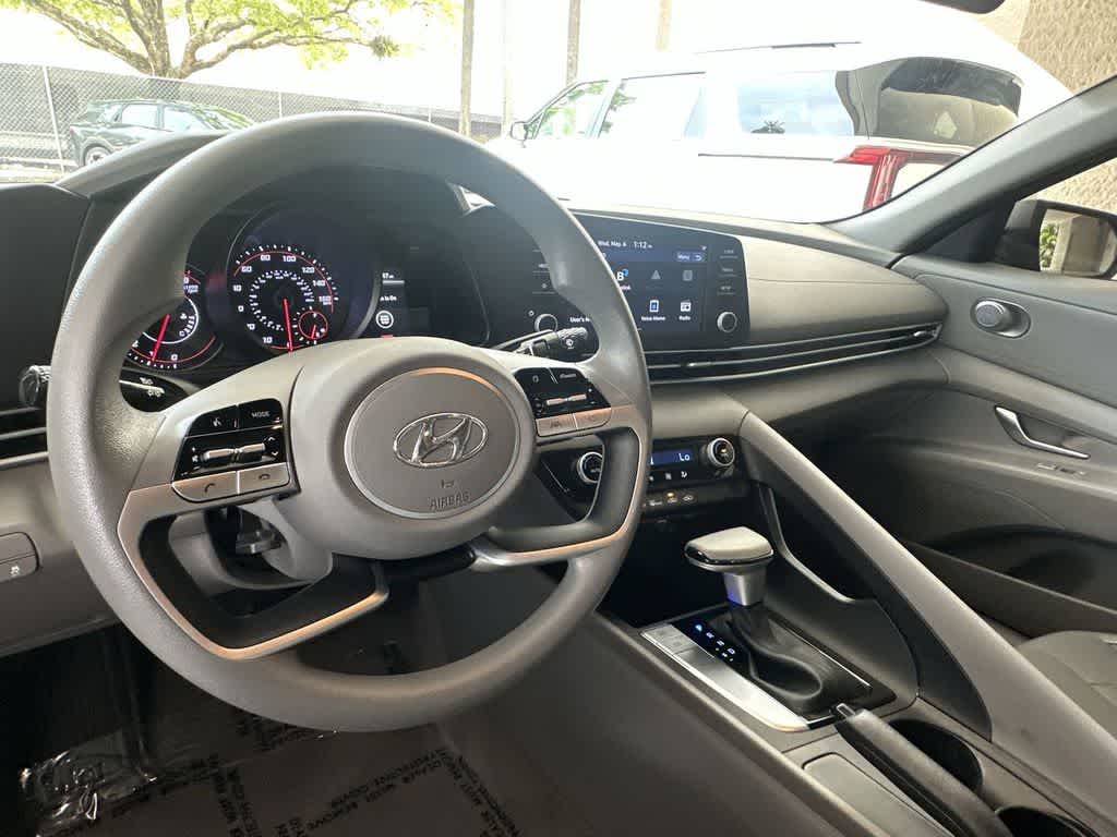 Thumbnail: 2023 Hyundai Elantra - 13
