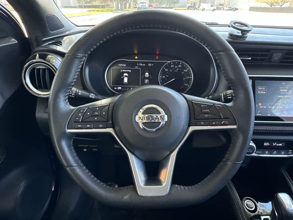 Thumbnail: 2018 Nissan Kicks - 15