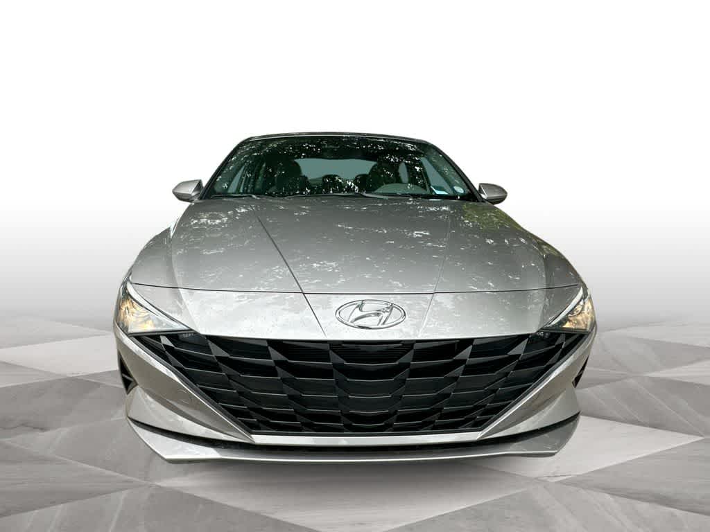 Thumbnail: 2023 Hyundai Elantra - 3