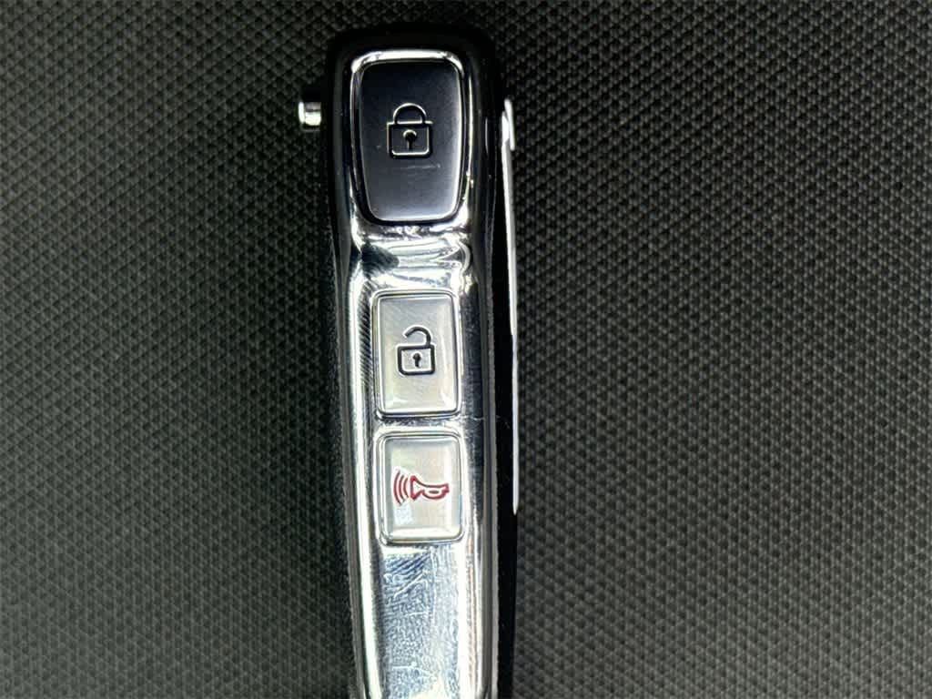 Thumbnail: 2023 Kia Sportage - 28