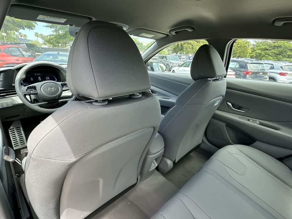 Thumbnail: 2026 Hyundai Elantra - 14