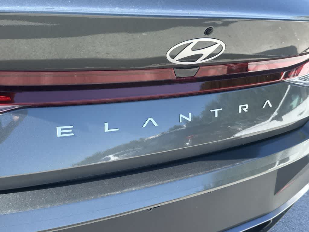 Thumbnail: 2026 Hyundai Elantra - 10