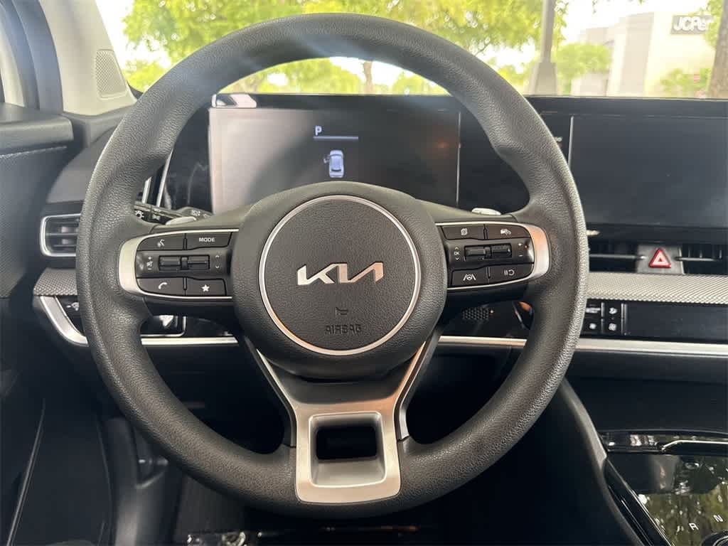 Thumbnail: 2023 Kia Sportage - 15