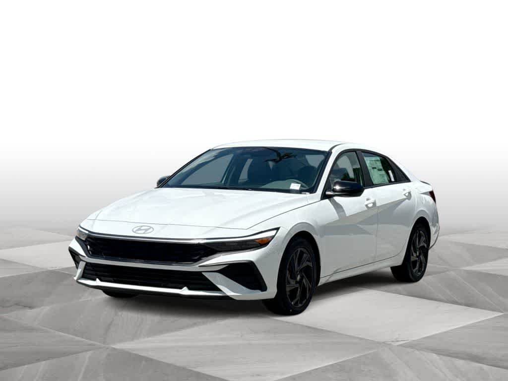 Thumbnail: 2026 Hyundai Elantra - 4