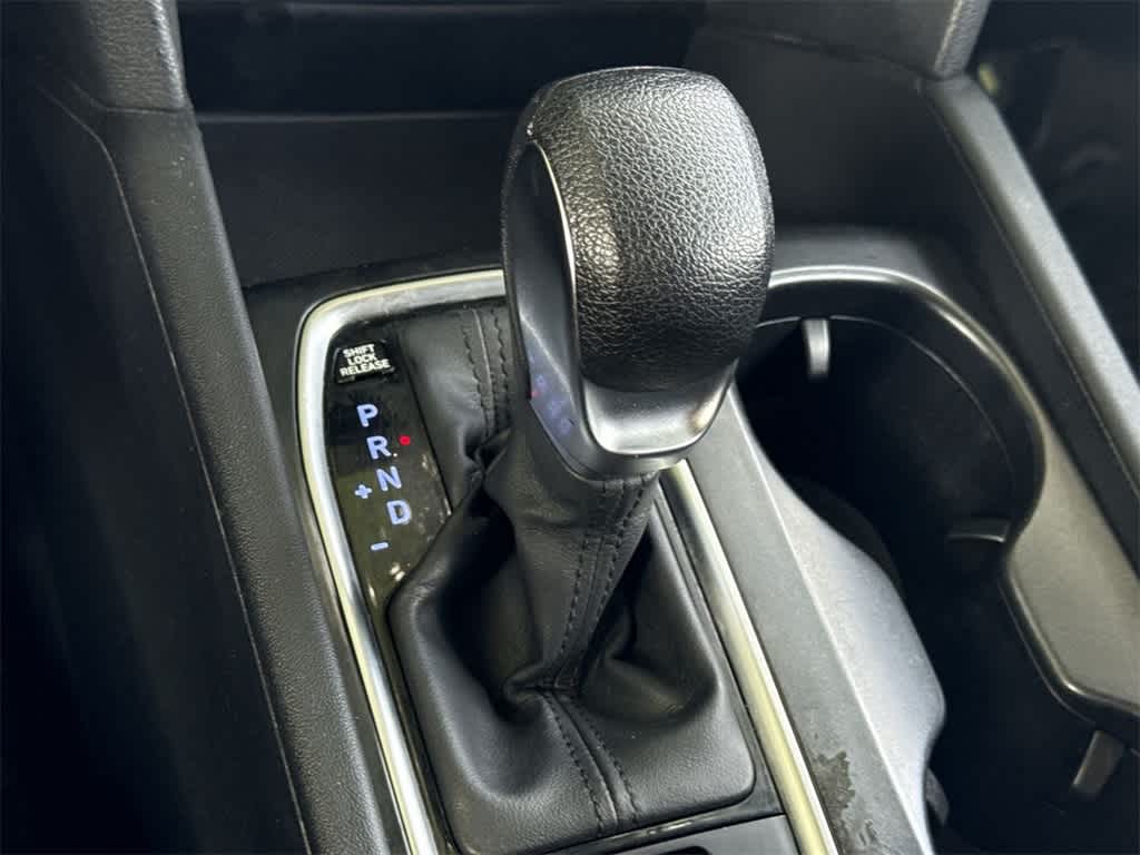 2020 Hyundai Santa Fe SE 20