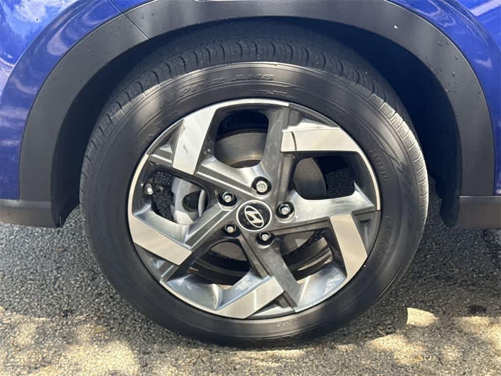 2023 Hyundai Venue Limited 11