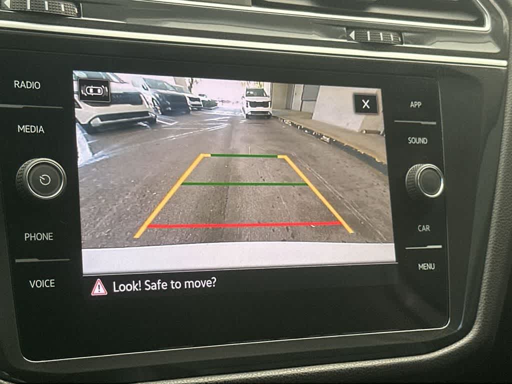 Thumbnail: 2024 Volkswagen Tiguan - 19