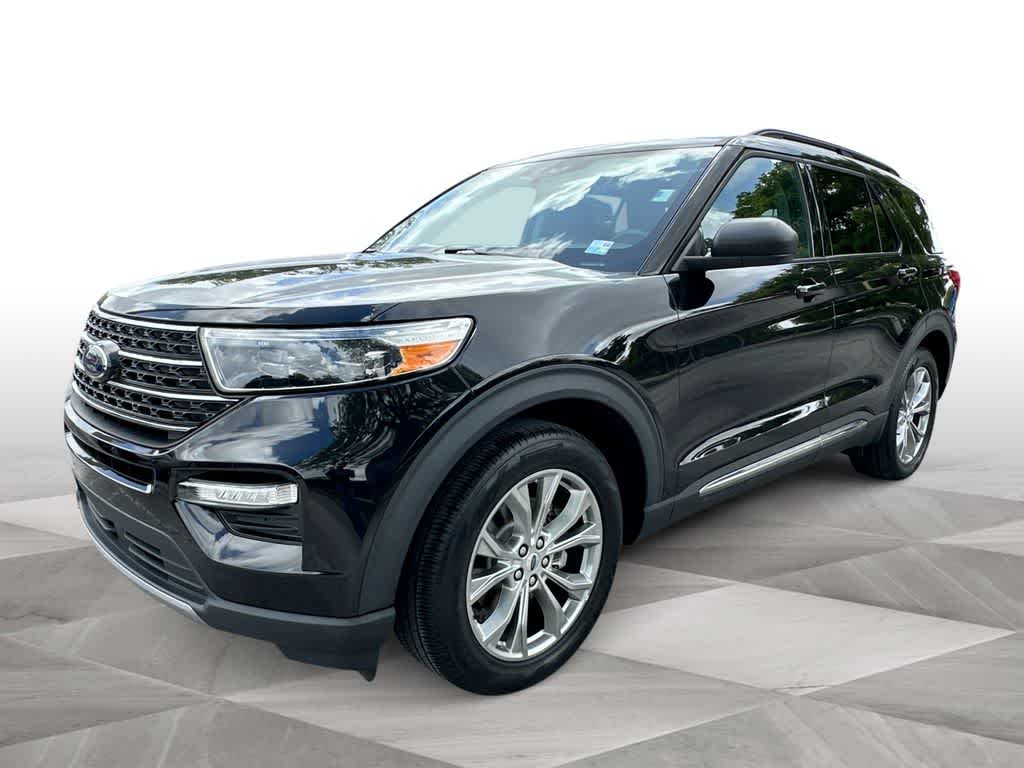 Thumbnail: 2022 Ford Explorer - 4