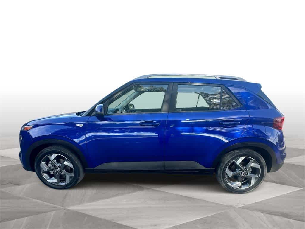 Thumbnail: 2023 Hyundai Venue - 5