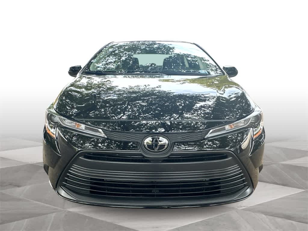 Thumbnail: 2025 Toyota Corolla - 3