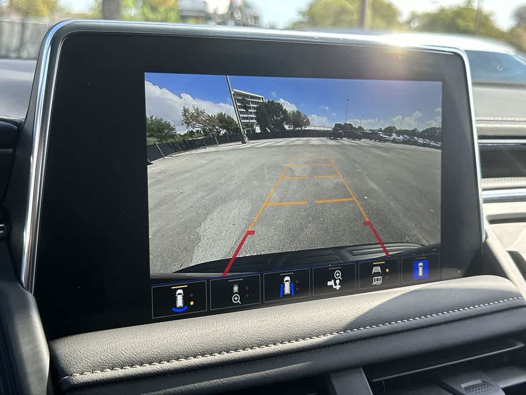 Thumbnail: 2024 GMC Yukon - 19