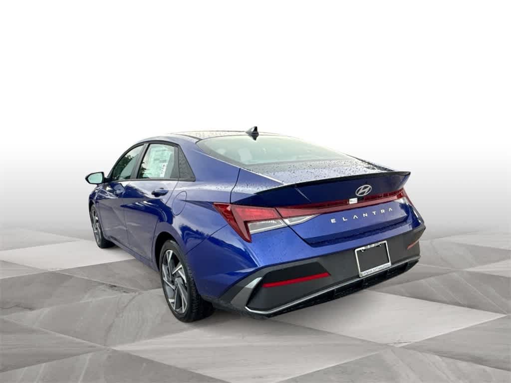 Thumbnail: 2025 Hyundai Elantra - 6