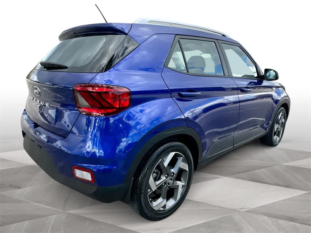 Thumbnail: 2023 Hyundai Venue - 8