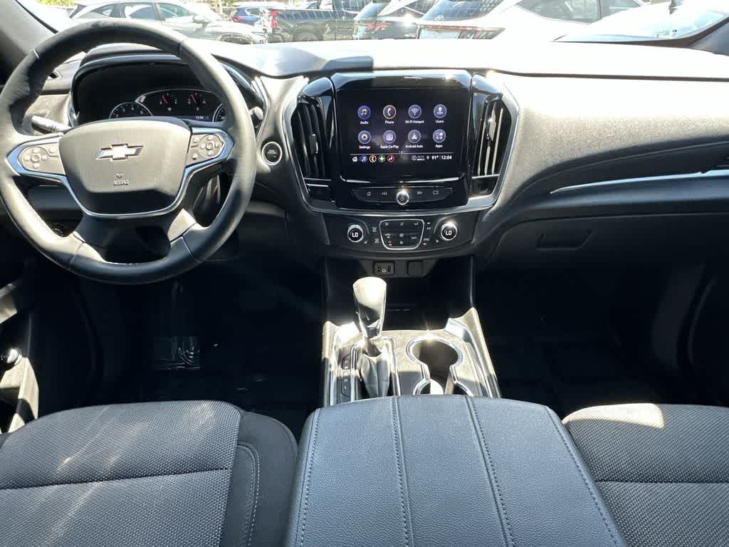 Thumbnail: 2023 Chevrolet Traverse - 24