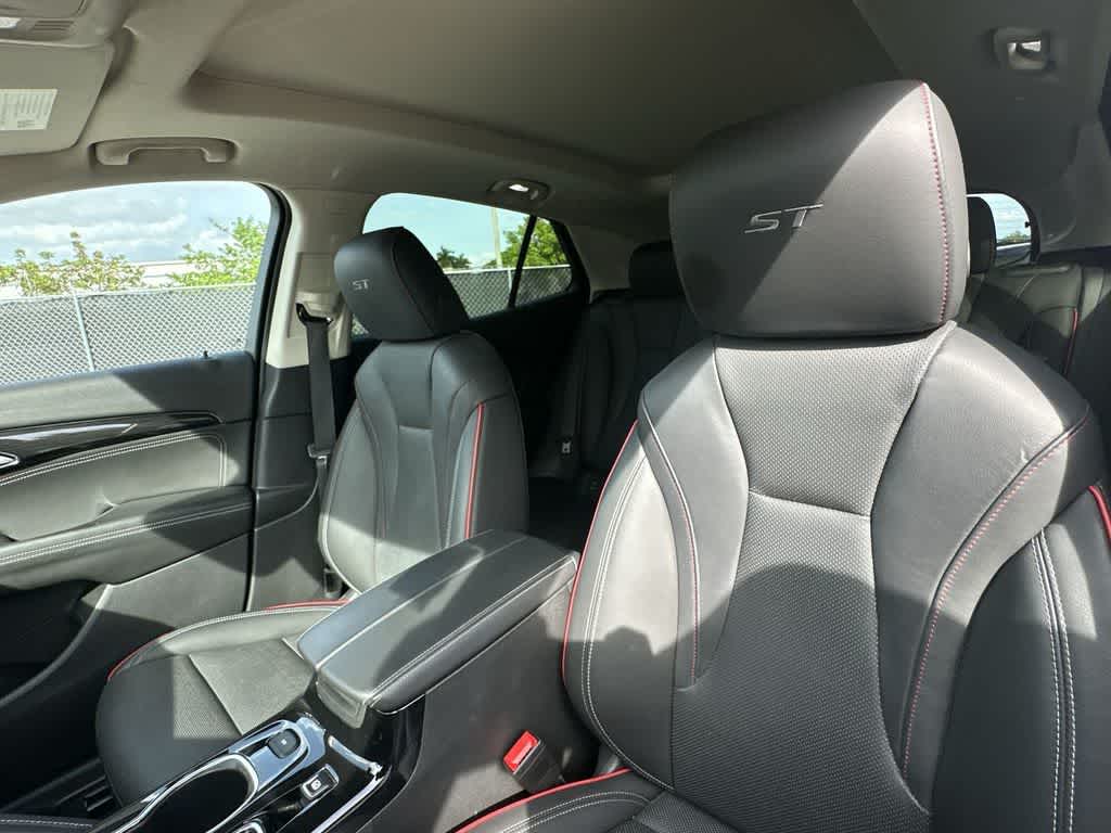 Thumbnail: 2023 Buick Envision - 14