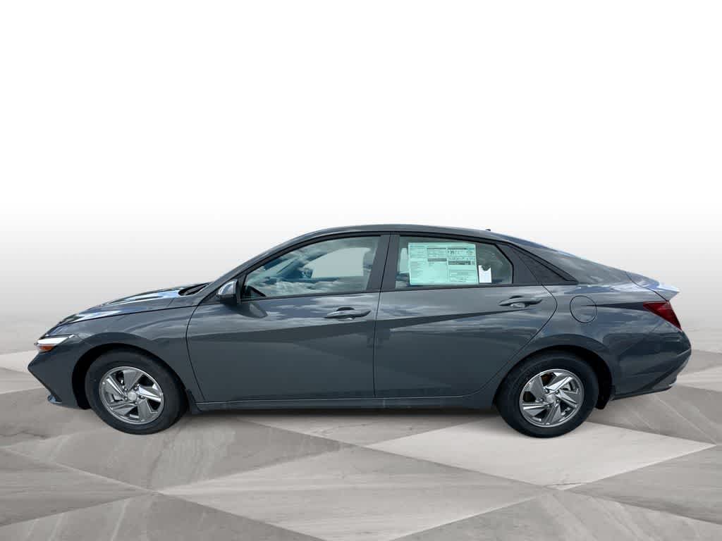 Thumbnail: 2026 Hyundai Elantra - 5