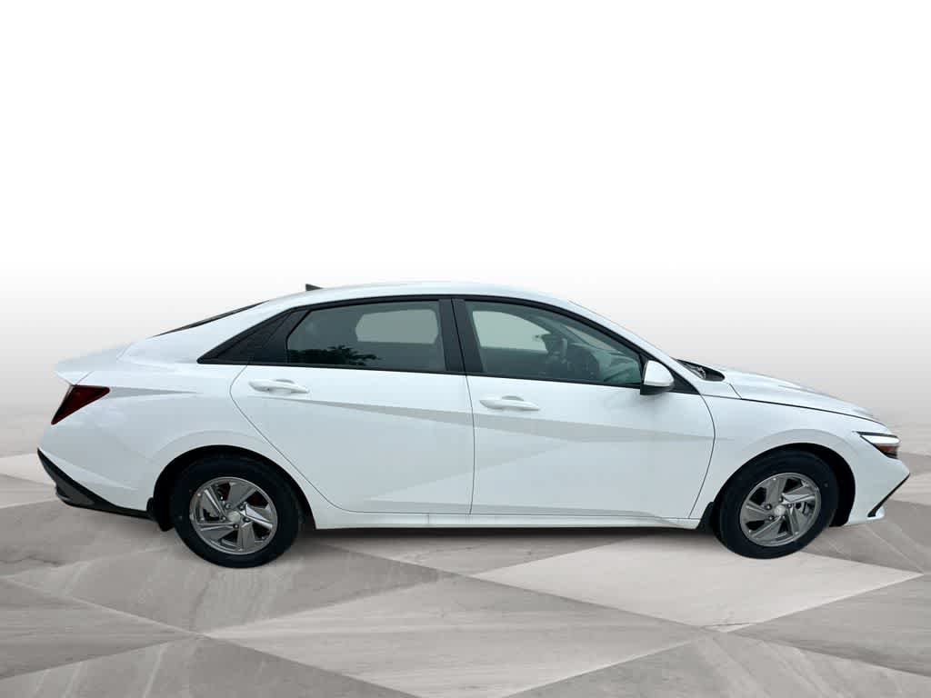 Thumbnail: 2026 Hyundai Elantra - 9