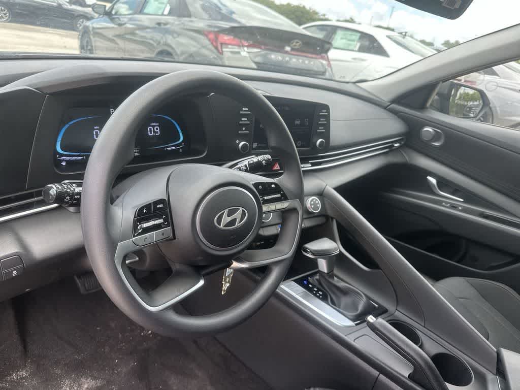 Thumbnail: 2026 Hyundai Elantra - 17