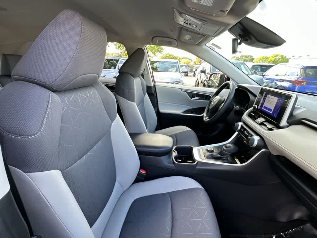 Thumbnail: 2024 Toyota RAV4 - 27