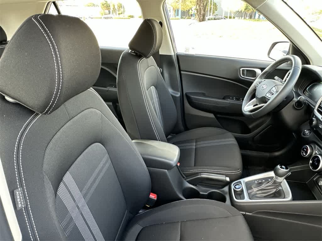 Thumbnail: 2025 Hyundai Venue - 27