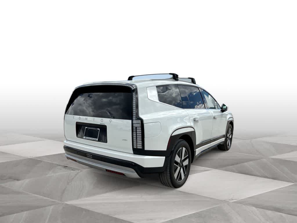Thumbnail: 2026 Hyundai Ioniq - 8