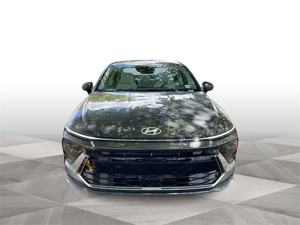 2025 Hyundai Sonata SE 3