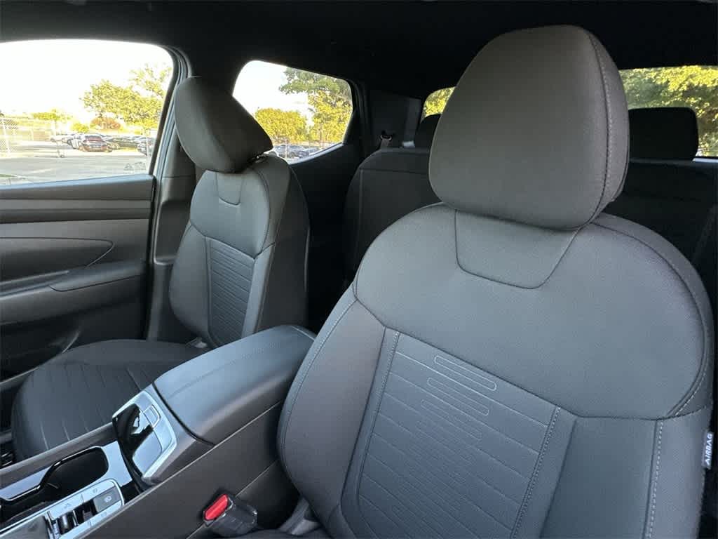 Thumbnail: 2026 Hyundai Santa Cruz - 14