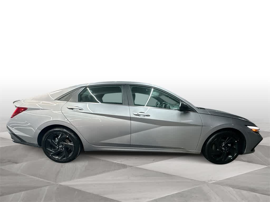 Thumbnail: 2026 Hyundai Elantra - 9