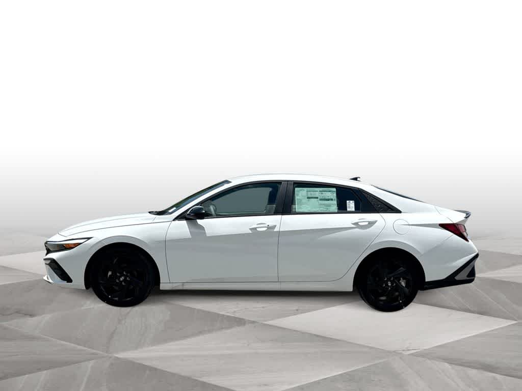 Thumbnail: 2026 Hyundai Elantra - 5