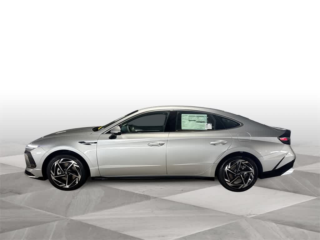 Thumbnail: 2026 Hyundai Sonata - 5