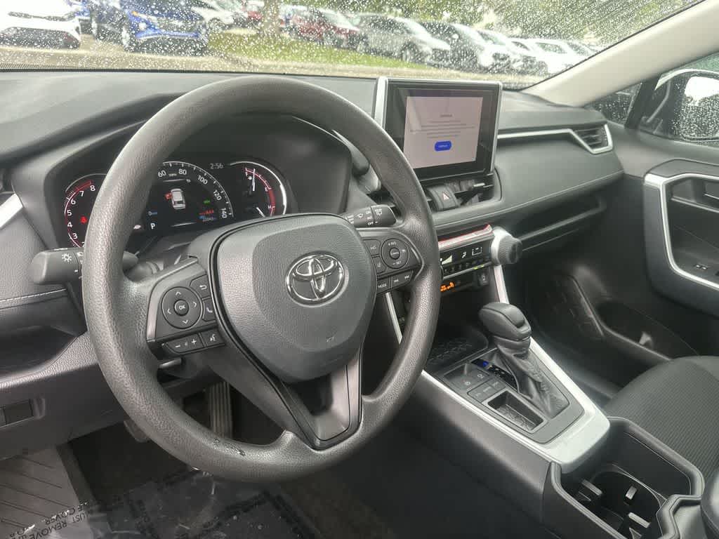 Thumbnail: 2025 Toyota RAV4 - 28