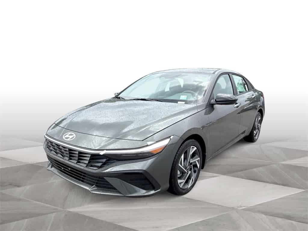 Thumbnail: 2025 Hyundai Elantra - 4